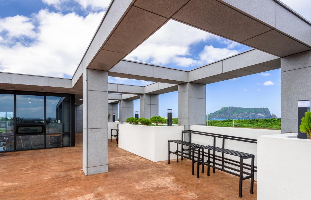 Thira Hotel Seogwipo Exterior photo